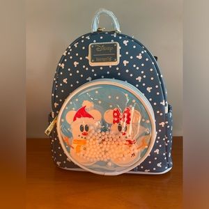 Loungefly, Mickey and Minnie Winter bag
